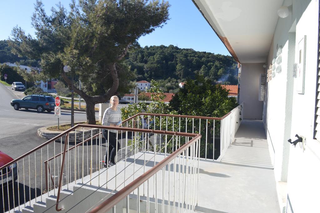Apartments Peco コルチュラ エクステリア 写真